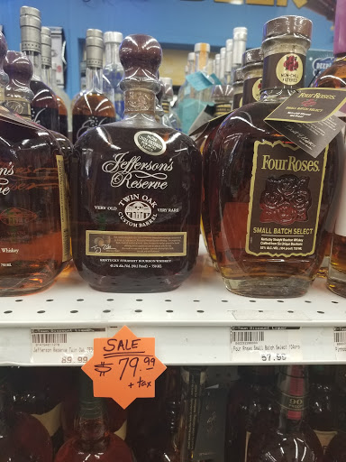 Liquor Store «E-Town Discount Liquor», reviews and photos, 2633 Leitchfield Rd, Elizabethtown, KY 42701, USA