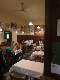 Atmosphère du Restaurant français Le Saint Eutrope à Clermont-Ferrand - n°3