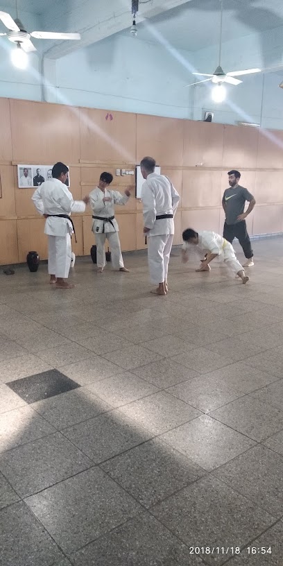 Keizoku Dojo Okikukai Argentina. Escuela de karate Tradicional