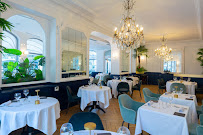 Atmosphère du Restaurant LEO-PAUL à Aix-les-Bains - n°13