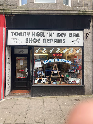 Reviews of Torry Heel 'n' Key Bar in Aberdeen - Shoe store