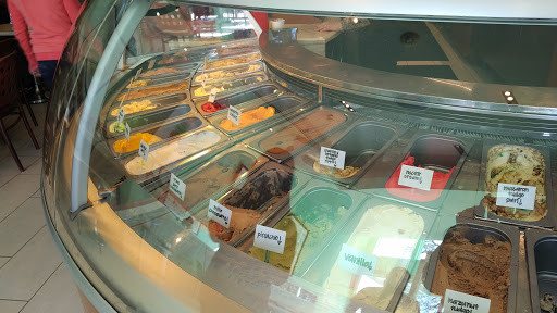 Dessert Shop «Sucré», reviews and photos, 3025 Magazine St, New Orleans, LA 70115, USA