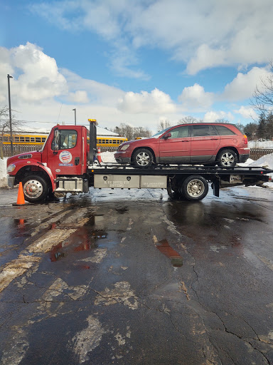 Tire Shop «Discount Tire Store - Westmont, IL», reviews and photos, 6455 Cass Ave, Westmont, IL 60559, USA