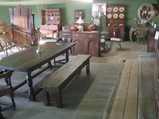 Antique Furniture Store «Hogback Vintage», reviews and photos, 260 Langdell Rd, Johnson, VT 05656, USA