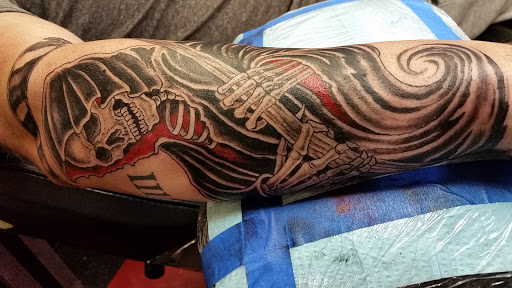 Tattoo Shop «True Till Death Tattoo & Piercing», reviews and photos, 316 Santa Rosa Ave, Santa Rosa, CA 95404, USA