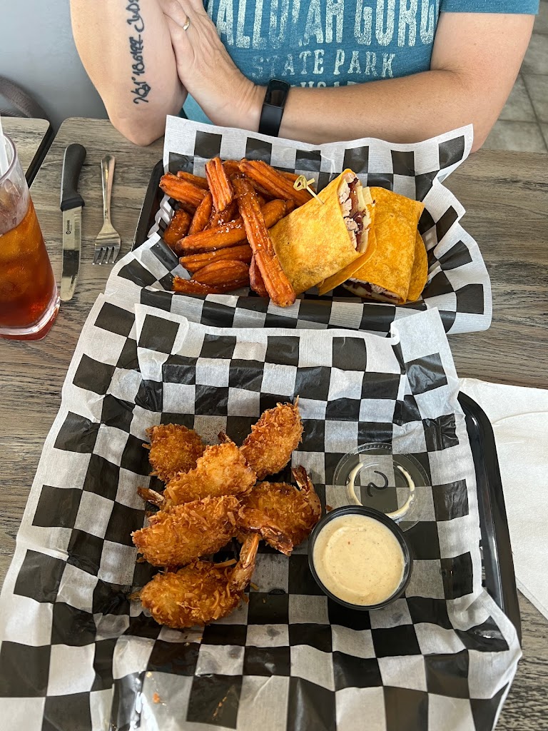 Lakeside Oasis 77360