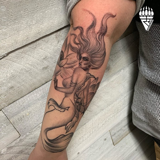 Explore mens country tattoo ideas, creative tattoo ideas in Valparaiso, available at Unity Studio