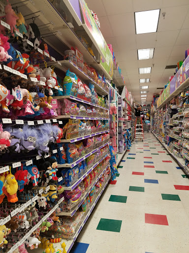 Shopping Mall «Central Shopping Plaza», reviews and photos, 3825 NW 7th St, Miami, FL 33126, USA