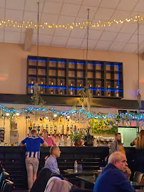 Atmosphère du Restaurant Le Chic Pub à Pierrelaye - n°10
