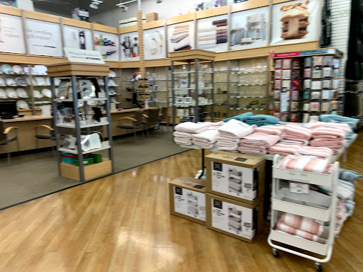 Department Store «Bed Bath & Beyond», reviews and photos, 4340 13th Ave SW, Fargo, ND 58103, USA