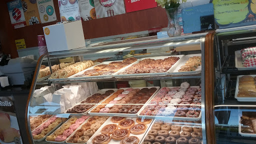 Donut Shop «Dallas Donuts», reviews and photos, 1930 6th St, Bremerton, WA 98337, USA