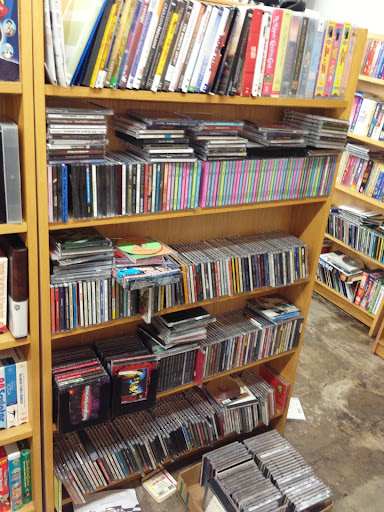 Thrift Store «Urban Thrift», reviews and photos, 9850 Walnut Hill Ln, Dallas, TX 75238, USA