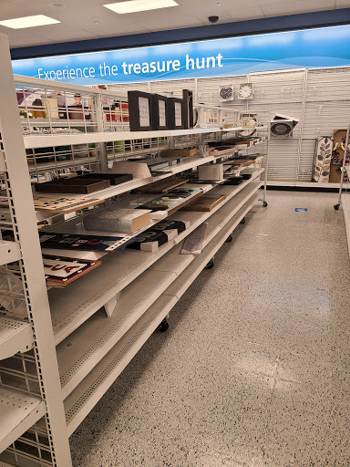 Clothing Store «Ross Dress for Less», reviews and photos, 3701 Truxel Rd, Sacramento, CA 95834, USA