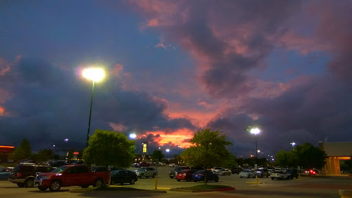 Shopping Mall «Shops at Vineyard Village», reviews and photos, 2800 Texas 121 Business, Euless, TX 76039, USA