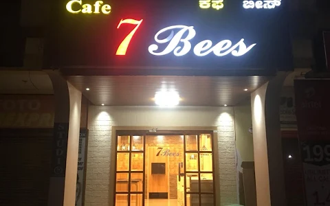 Cafe 7 Bees image