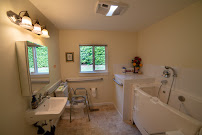 Newcastle Gardens Senior Home - Photo 5 - Car repair in Newcastle, WA, Seattle