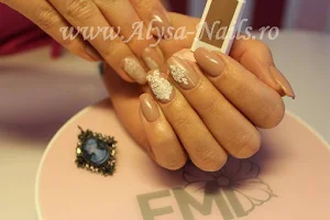 Salon Alysa Nails image