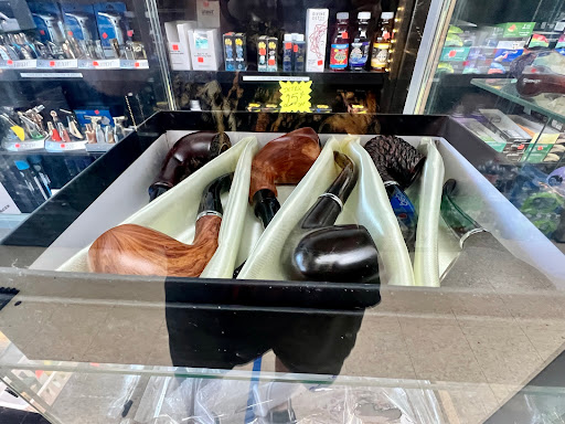Tobacco Shop «Smokers Heaven KC», reviews and photos, 10145 Wornall Rd, Kansas City, MO 64114, USA