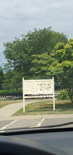 Memorial Park «Boothe Memorial Park», reviews and photos, 5800 Main St, Stratford, CT 06614, USA