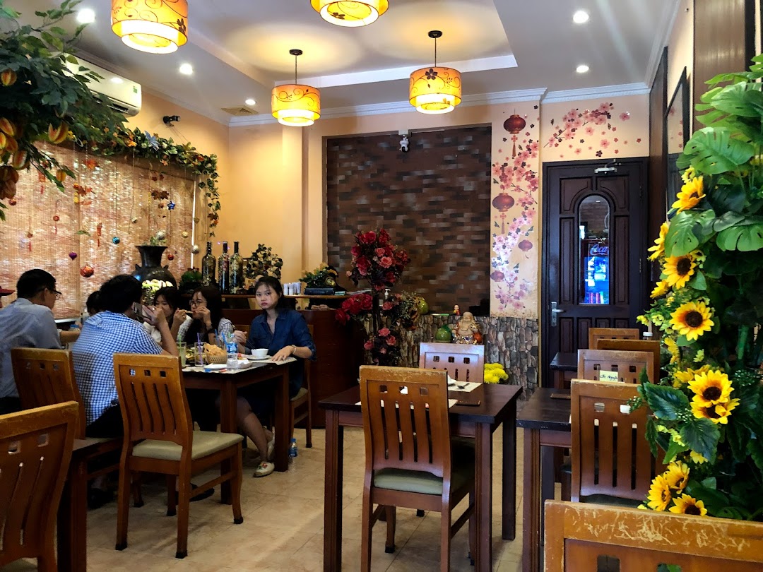 Huong Quynh Restaurant