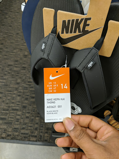 Department Store «Nordstrom Rack Warwick Mall», reviews and photos, 400 Bald Hill Rd, Warwick, RI 02886, USA