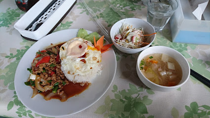 タイ料理 チョムパイ