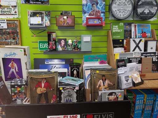 Record Store «Flipside Records», reviews and photos, 41 E 14 Mile Rd, Clawson, MI 48017, USA