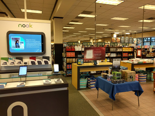 Book Store «Barnes & Noble Booksellers Crabtree Mall», reviews and photos, 4325 Glenwood Ave, Raleigh, NC 27612, USA