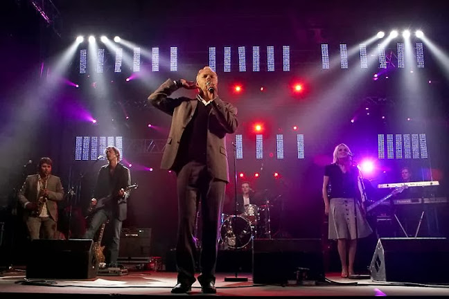 Anmeldelser af Star People Music & Management i Værløse - Musikbutik