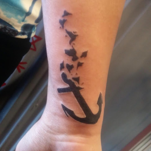 Tattoo Shop «Wolfskin Ink Tattoo», reviews and photos, 1752 W Bell Rd, Phoenix, AZ 85023, USA