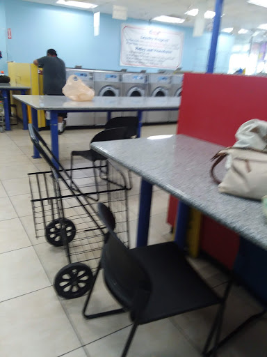 Laundromat «L.B. Coin Laundry», reviews and photos, 400 E Anaheim St, Long Beach, CA 90813, USA