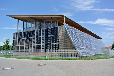 Solar Powered Games GmbH Franz-Josef-Krayer-Straße 2, 88085 Langenargen, Deutschland