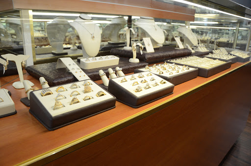 Jewelry Store «Jewelry Gallery - Westfield», reviews and photos, 17425 Carey Rd, Westfield, IN 46074, USA