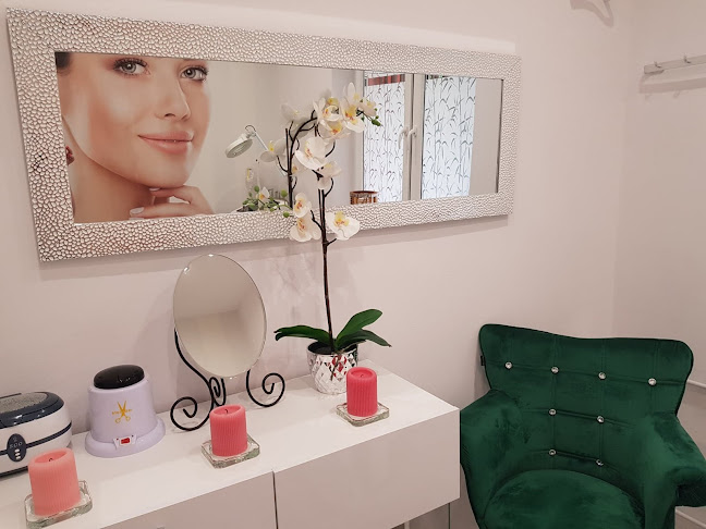 Klinika Zdrowego Włosa i Skóry Nathalie Kosmetolog Trycholog Katowice - Salon piękności