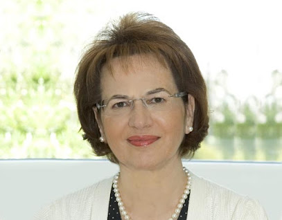 Στοματολόγος Καθηγήτρια Ουρανία Νικολάτου-Γαλίτη