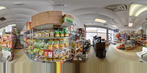 Grocery Store «Devine Food Market», reviews and photos, 946 E 162nd St, South Holland, IL 60473, USA