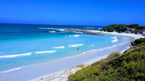 Quagi Beach