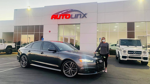 Used Car Dealer «AutoLinx - Luxury Pre-Owned», reviews and photos, 3300 Sonoma Blvd, Vallejo, CA 94590, USA