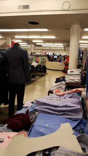 Department Store «JCPenney», reviews and photos, 6420 Pacific Blvd, Huntington Park, CA 90255, USA