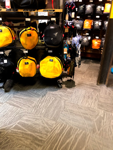 Camping Store «REI», reviews and photos, 3000 184th St SW #952, Lynnwood, WA 98037, USA