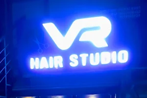 V R Hair Studio image