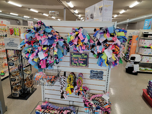 Pet Supply Store «Salem Pet Supply», reviews and photos, 3185 Market St NE, Salem, OR 97301, USA