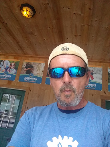 Tobacco Shop «Smoker Friendly Liquor Plus Hurricane», reviews and photos, 3524 Teays Valley Road, Hurricane, WV 25526, USA