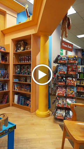 Book Store «Barnes & Noble», reviews and photos, 5380 US-14, Crystal Lake, IL 60014, USA