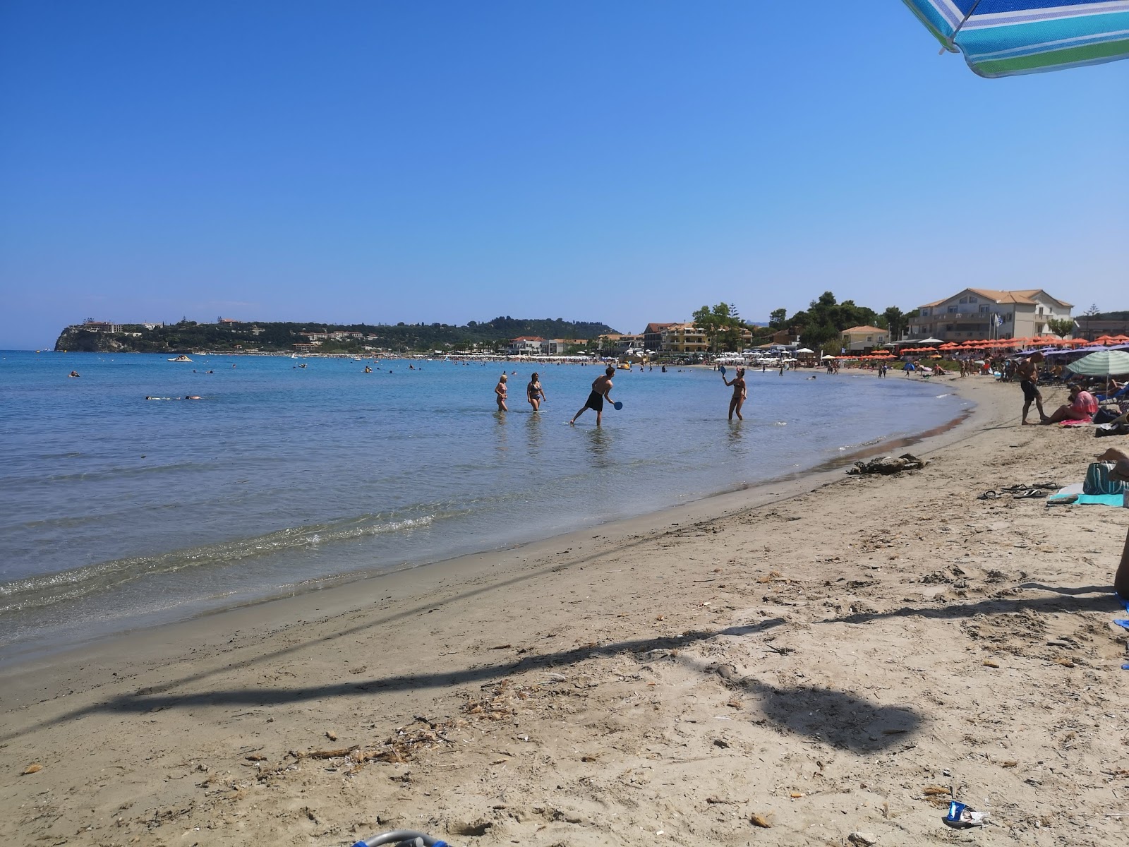 Gaidaros beach的照片 带有直岸