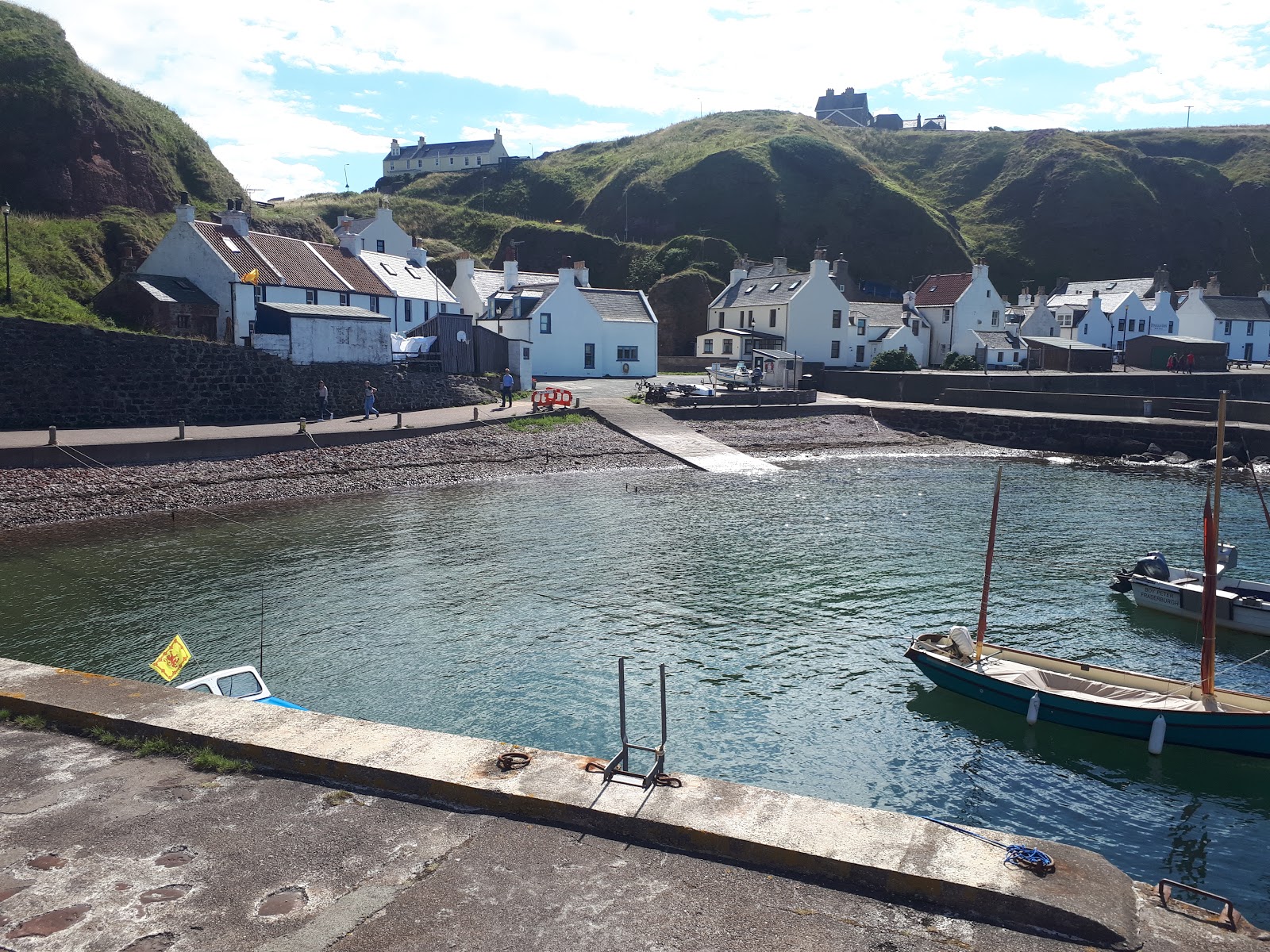 Pennan Bay Beach photo #8