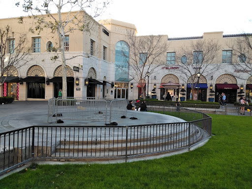 Clothing Store «Victoria Gardens», reviews and photos, 12505 N Main St, Rancho Cucamonga, CA 91739, USA