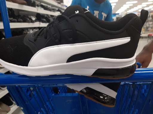 Shopping Mall «Southroads Shopping Center», reviews and photos, 5211 E 41st St, Tulsa, OK 74135, USA