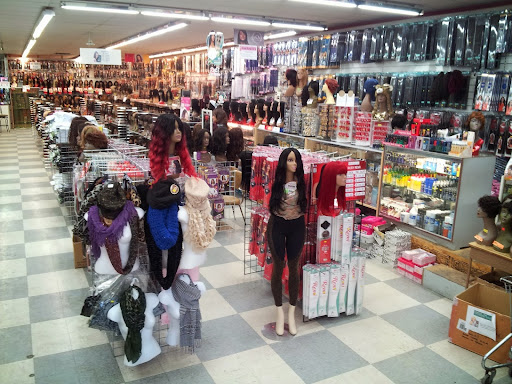Beauty Supply Store «Victoria Beauty Supply», reviews and photos, 430 W North Ave, Milwaukee, WI 53212, USA