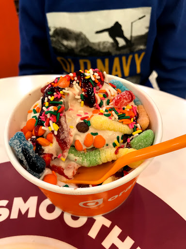 Frozen Yogurt Shop «Orange Leaf Frozen Yogurt», reviews and photos, 21501 21 Mile Rd, Macomb, MI 48044, USA